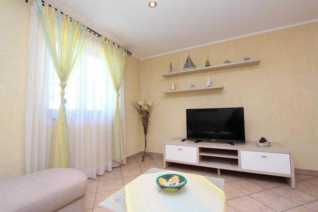 Apartments Pataj Rovinj Exterior photo