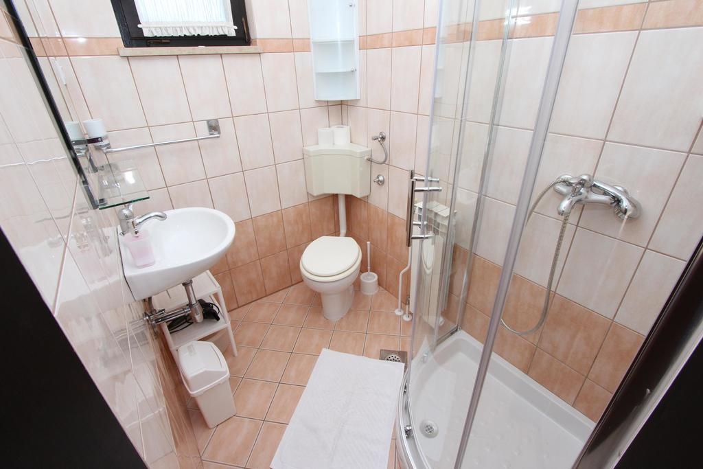 Apartments Pataj Rovinj Exterior photo