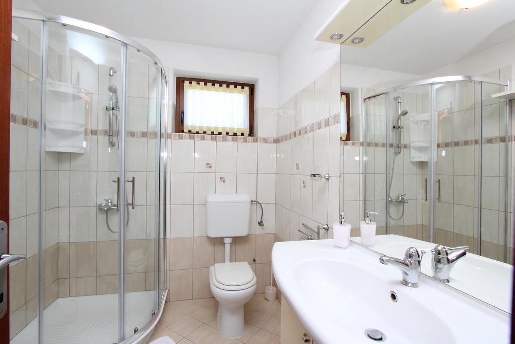 Apartments Pataj Rovinj Exterior photo