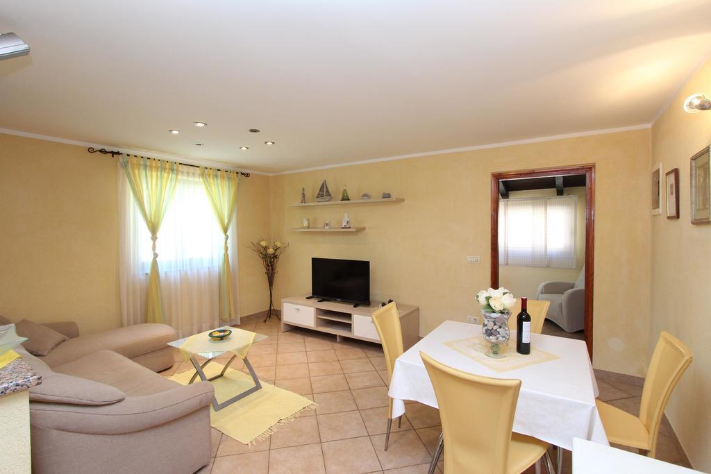 Apartments Pataj Rovinj Exterior photo